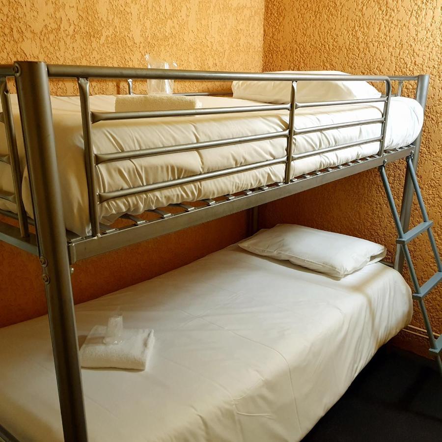 Libre Hotel La Vespière Екстериор снимка