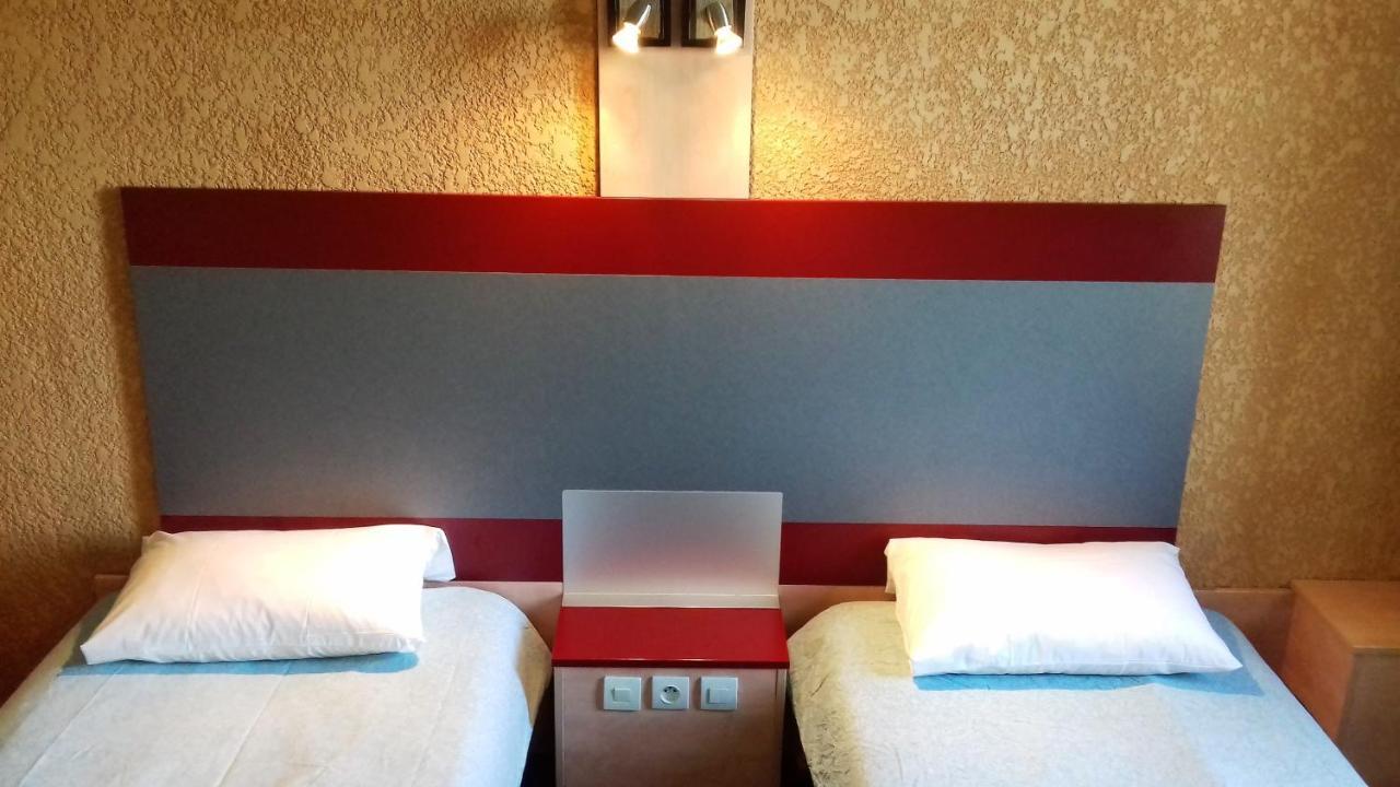 Libre Hotel La Vespière Екстериор снимка
